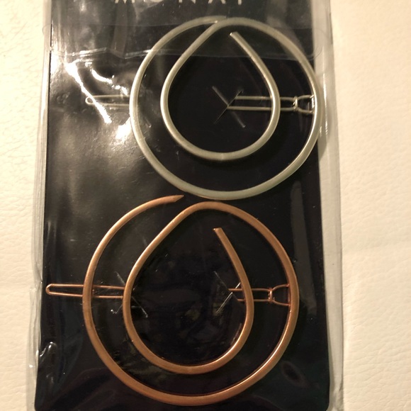 Hair accessory bundle Badgley Mishcka, Monat &more - Picture 2 of 5